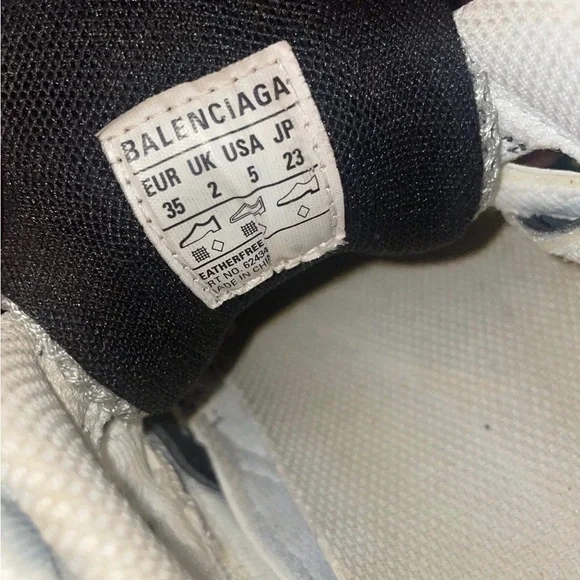 Balenciaga sneakers - Picture 3 of 4